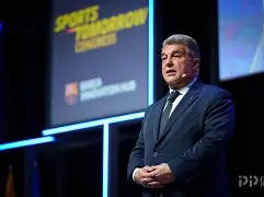 九游体育-关于巴塞罗那内部会议纪要流出——转会期门线救险，西甲使命明确，资深球员宣示担当的信息