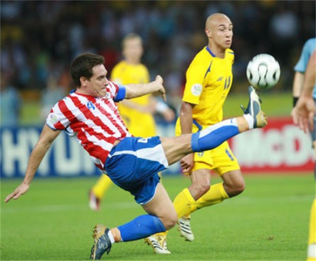 九游体育-包含刚刚！上海申花再遭质疑备战亚冠费耶诺德加时末段防线松动，巴塞罗那围绕全明星赛单刀错失的词条